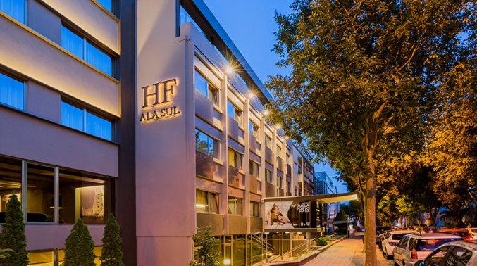 Hotel HF Tuela Ala Sul in Porto