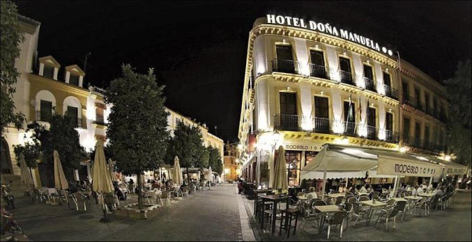 Azz Hotel Doña Manuela in Sevilla