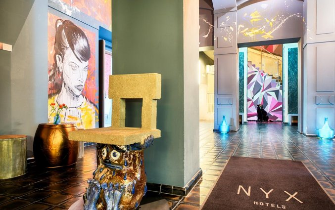 Gang hotel NYX Prague