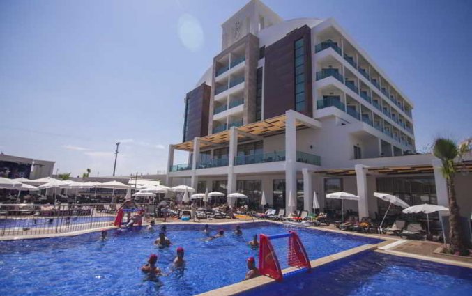 Buitenzwembad van Hotel Bieno Club Sunset in Side