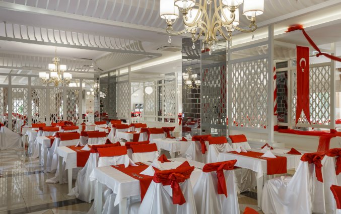 Restaurant van hotel Side Crown Charm Palace in Side