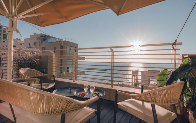 Dakterras van Hotel The Savoy Sea Side Tel Aviv
