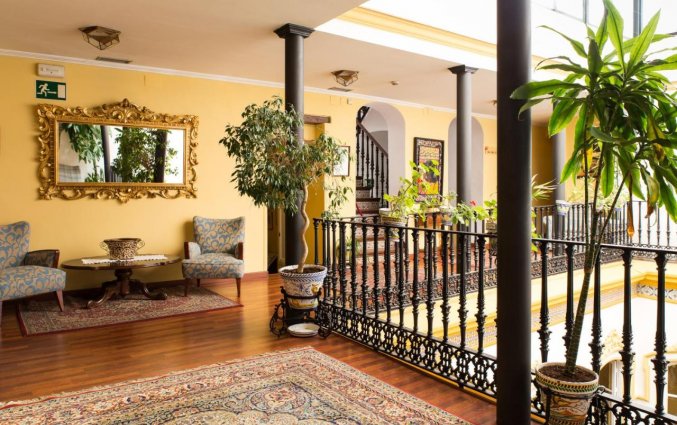 Balustrade bij Hotel Abanico Sevilla