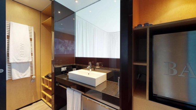Badkamer van Melia Barcelona Sky Barcelona