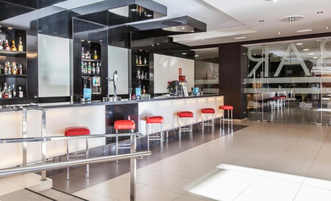 Bar van Gran Cervantes by Blue Sea Costa del Sol