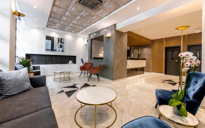 Lobby parnon Athene