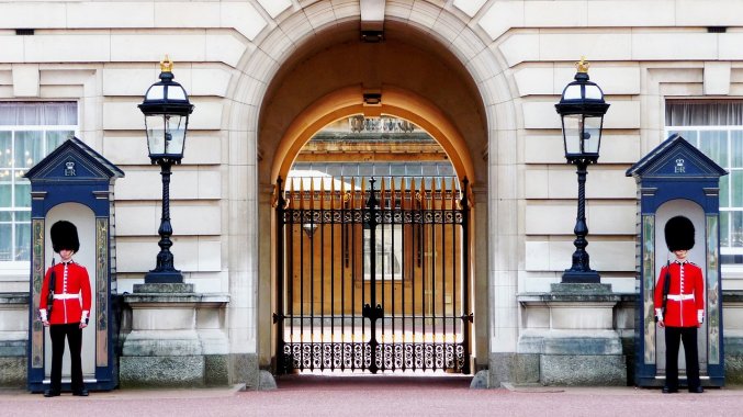 buckingham - palace