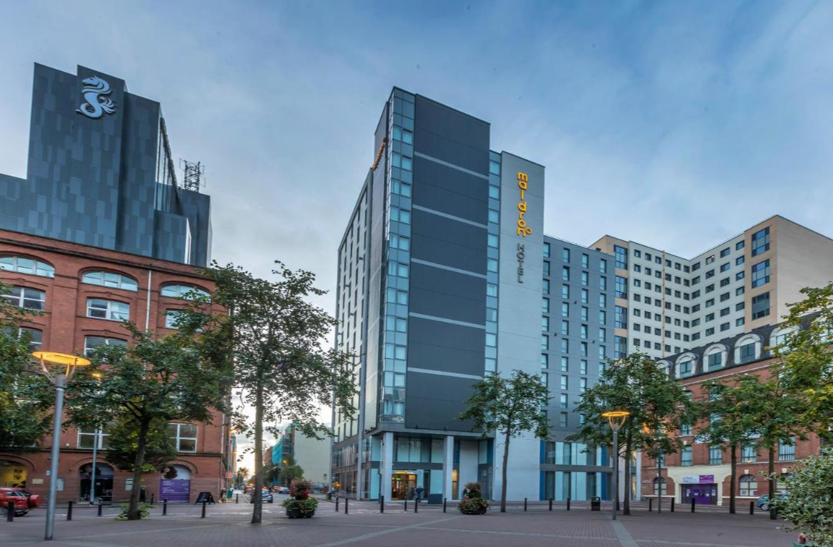 Buitenkant van Maldron Hotel Belfast City