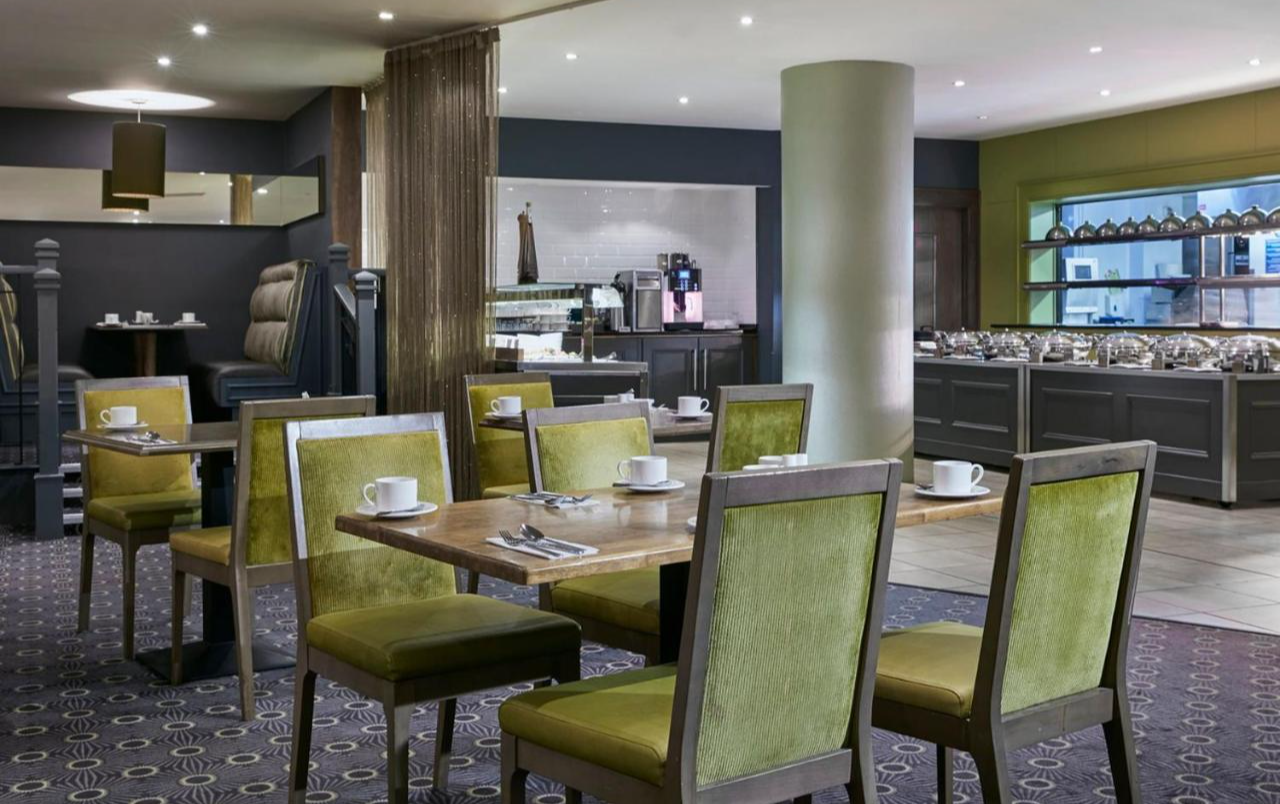 Ontbijtruimte van Crown Plaza Belfast
