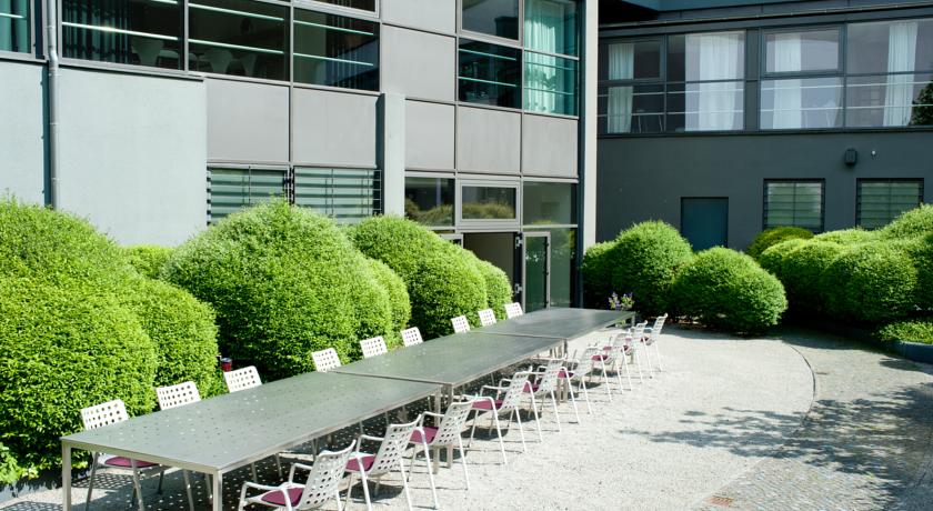 Terras van Hotel Ku'Damm 101 in Berlijn