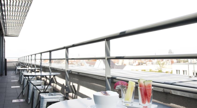 Terras van Hotel Ku'Damm 101 in Berlijn