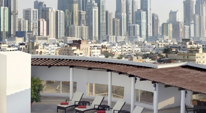 Uitzicht van hotel Jumeira Rotana