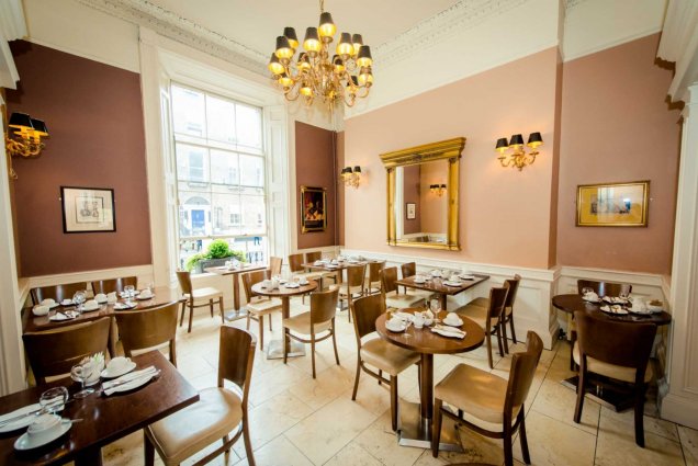Ontbijtzaal van Hotel Albany House in Dublin