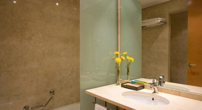Badkamer Hotel Silken Al Andalus