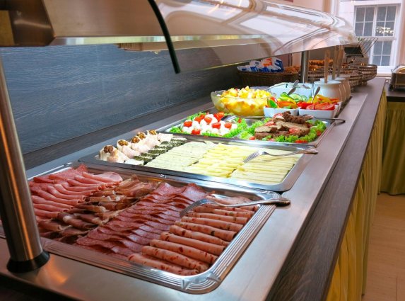Ontbijtbuffet van Hotel Pertschy Paleis in Wenen