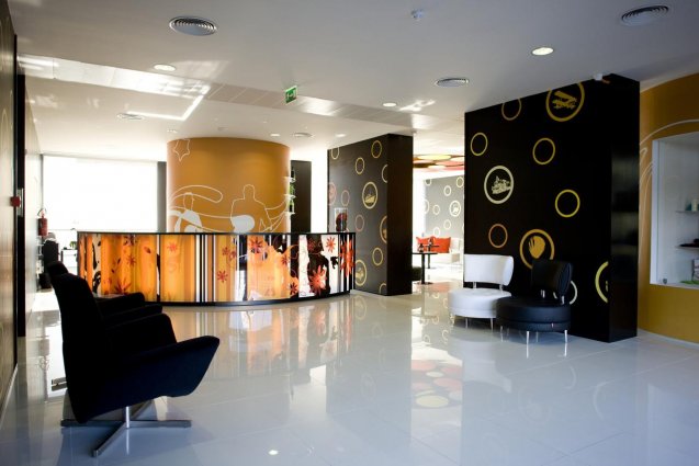 Receptie van hotel Star Inn Porto in Porto