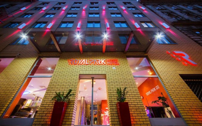 Ingang Hotel Royal Park Boutique