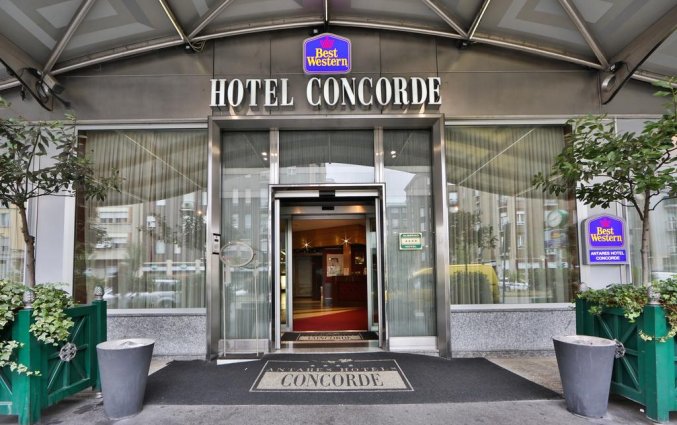 Voorkant van Hotel Best Wester Antares Concorde in Milaan